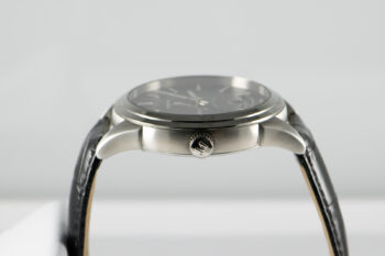 JM 160 267 Stainless Steel 276 300 Bk Leather Band 18