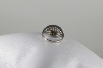 Pre owned Platinum Ladies Diamond Ring 12