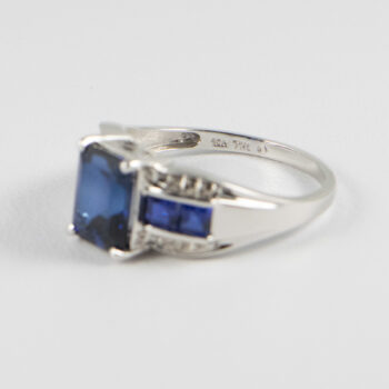 10 K White Gold with Saphire stones 11