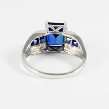 10 K White Gold with Saphire stones 12