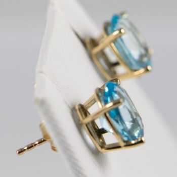 10 K Y Gold Blue Oval Topaz Stud Earrin 9