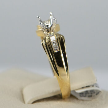 14 K Engagement Ring Mounting with Princess Cut Diamonds 8