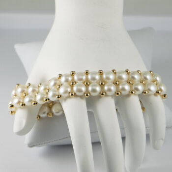 14 K Freshwater Pearl and Gold beads Bracelet 10