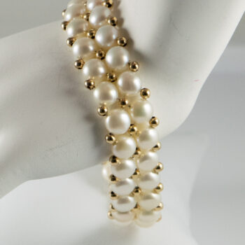 14 K Freshwater Pearl and Gold beads Bracelet 13