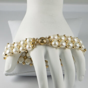14 K Freshwater Pearl and Gold beads Bracelet 9