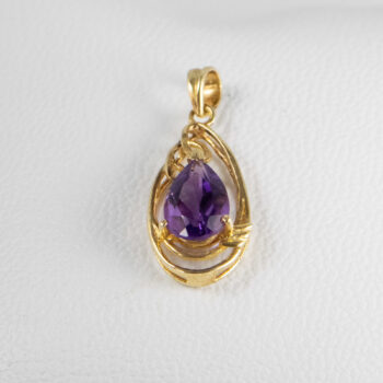 14 K Pear Shape Amethyst Pendant 6