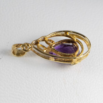 14 K Pear Shape Amethyst Pendant 9