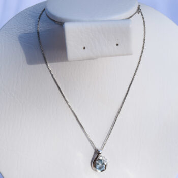 14 K White Gold Aguamarine Pendant with Chain 1