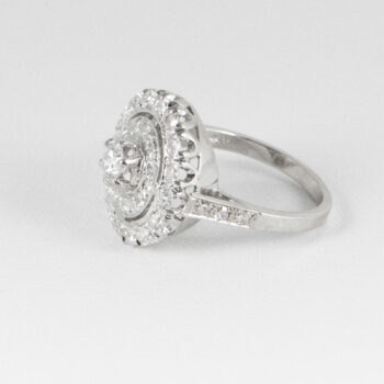 14 K White Gold Diamond Coctail Ring 11