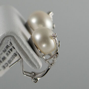 14 K White Gold Pearl And Diamond Earrings 10