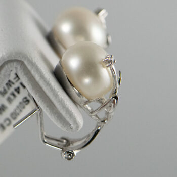 14 K White Gold Pearl And Diamond Earrings 11