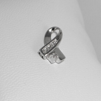 14 K White Gold set of Diamond Earrings and Pendant 11