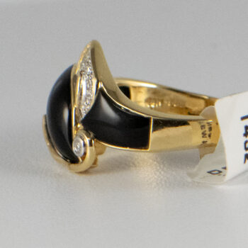 14 K Y Black Agata Ring with Diamonds 10