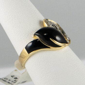 14 K Y Black Agata Ring with Diamonds 5
