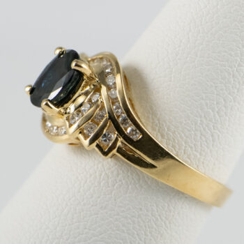 14 K Y Oval Sapphire and Dias Ring 10