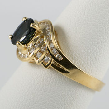 14 K Y Oval Sapphire and Dias Ring 11