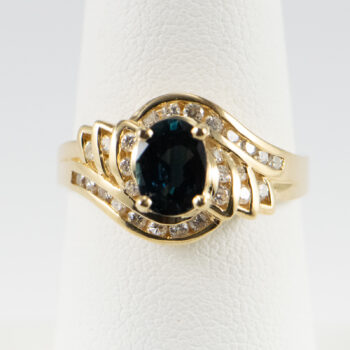 14 K Y Oval Sapphire and Dias Ring 7