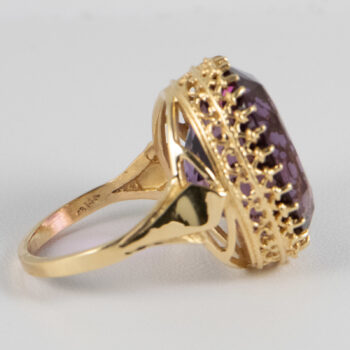 14 K Y Large Oval Amethyst Lds Ring 10