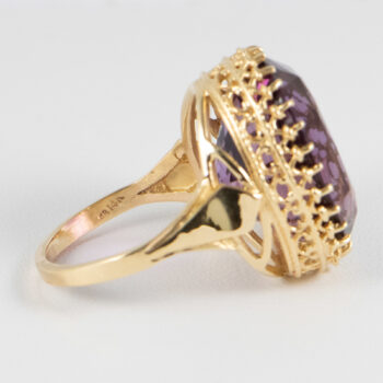 14 K Y Large Oval Amethyst Lds Ring 11