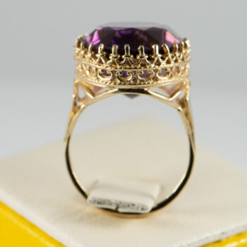 14 K Y Large Oval Amethyst Lds Ring 5