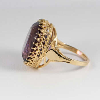14 K Y Large Oval Amethyst Lds Ring 9