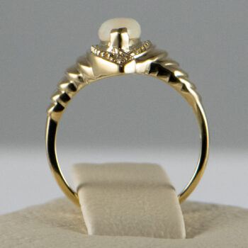 14 K Y Marquise Opal Ring with two Diamonds 3