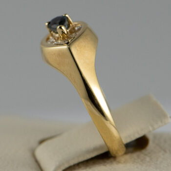 14 K Y Ring with Pear Shape Sapphire 13