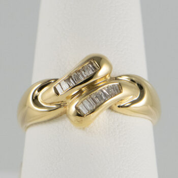 14 K Y Ring with Two Rows of Baguett Diamonds 3