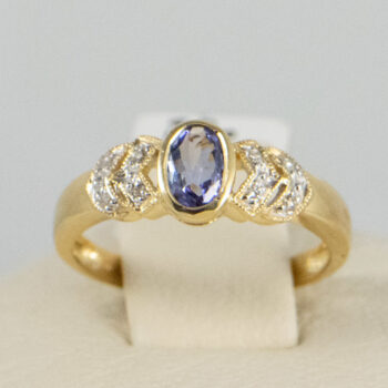 14 K Y Tanzanite and Diamond Lds Ring 4