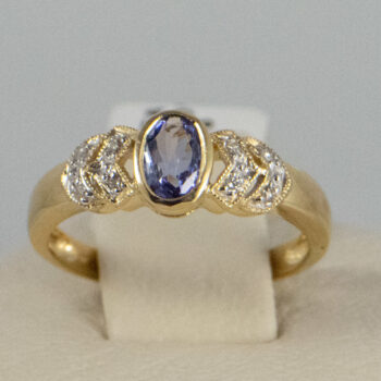14 K Y Tanzanite and Diamond Lds Ring 5