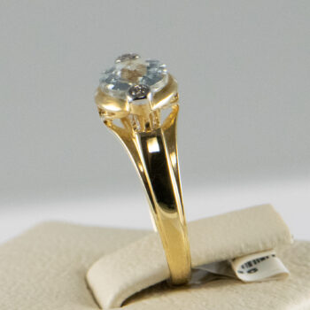 14 K Yellow Aquamarine Ring with 2 Diamonds 10