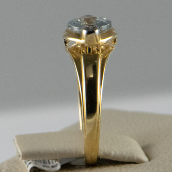 14 K Yellow Aquamarine Ring with 2 Diamonds 11