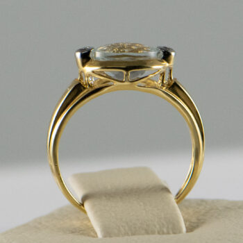 14 K Yellow Aquamarine Ring with 2 Diamonds 13