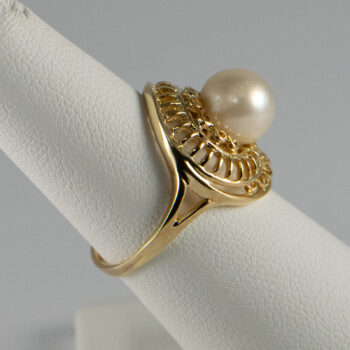 14 K Yellow Cultured Pearl R Ing 10
