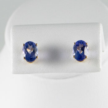 14 K Yellow G Oval Tanzanite Stud Earrings 2