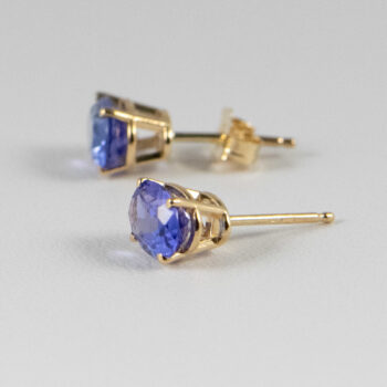 14 K Yellow G Oval Tanzanite Stud Earrings 9