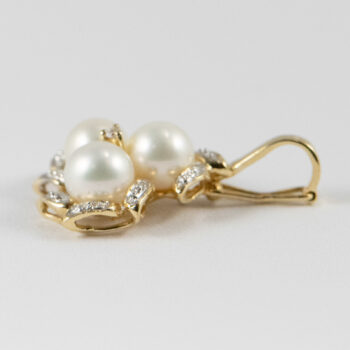 14 K Yellow G Pearls and Diamonds Pendant Enhancer 6