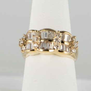 14 K Yellow Ring with Baquettes and Round Diamonds 12