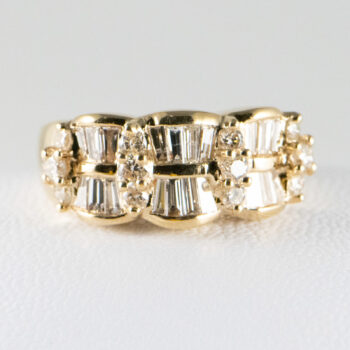 14 K Yellow Ring with Baquettes and Round Diamonds 4