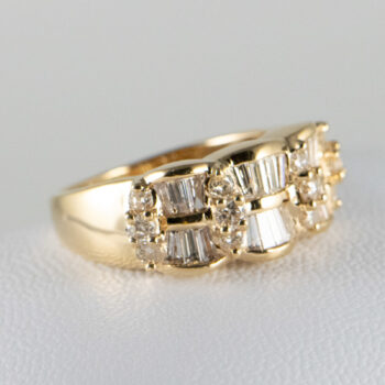 14 K Yellow Ring with Baquettes and Round Diamonds 5