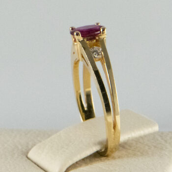 14 K Yellow Ruby Ring with 2 Diamonds 4