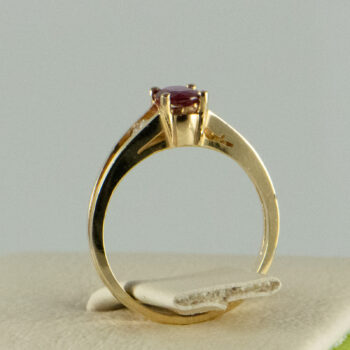 14 K Yellow Ruby Ring with 2 Diamonds 7