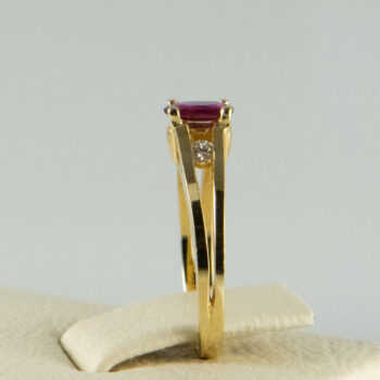 14 K Yellow Ruby Ring with 2 Diamonds 8