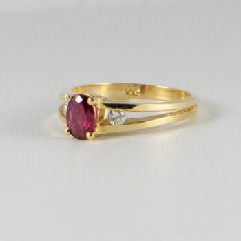14 K Yellow Ruby Ring with 2 Diamonds 9