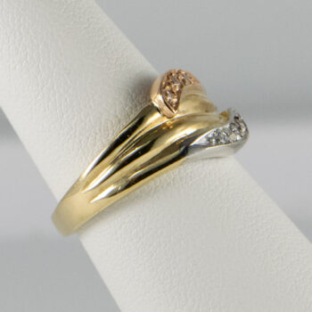 14 K Yellow Tricolor Ring with Diamonds 11