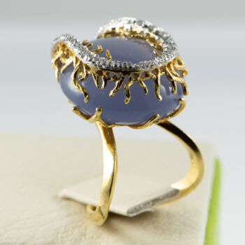 18 K Lavender Color Stone Lds Ring 7