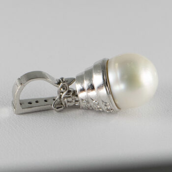 18 K White Gold Pearl and Diamond Enhancer 4 1