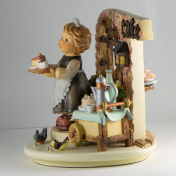 M J Hummel Goebel Cafe Set Strudel Haus 8