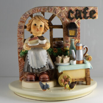 MJ Hummel Cafe Set Strudel Haus 5