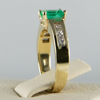 New 14 K Y Emerald Ring with Princess Cut Dias 12